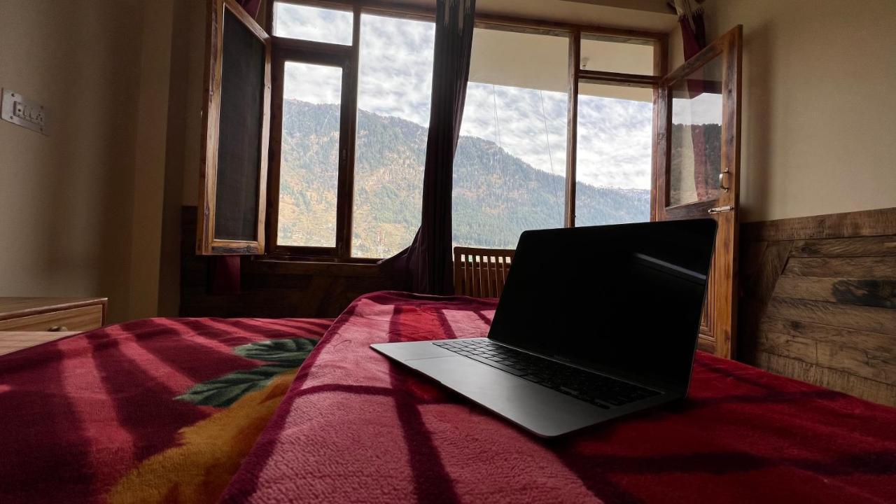 YOLO Backpackers - Manali OG Vandrarhem Exteriör bild